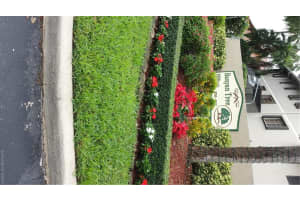 9704 Hammocks Blvd, Miami, FL 33196, Sold 03/08/16