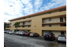 8887 Fontainebleau Blvd, Miami, FL 33172, Sold 03/23/16