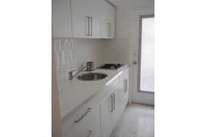 761 Euclid Ave, Miami Beach, FL 33139, Sold 04/29/16