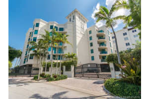 1660 W Glencoe St # Ph-1, Miami, FL 33133, Sold 02/29/16