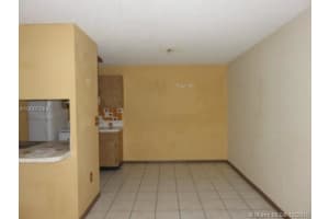 15699 SW 73rd Cir Terrace, Miami, FL 33193, Sold 04/15/16