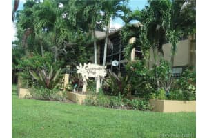 18965 NW 62nd Ave, Hialeah, FL 33015, Sold 02/20/16