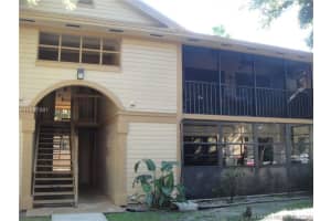 18965 NW 62nd Ave, Hialeah, FL 33015, Sold 02/20/16