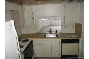 20860 San Simeon Way, Miami, FL 33179, Sold 03/11/16