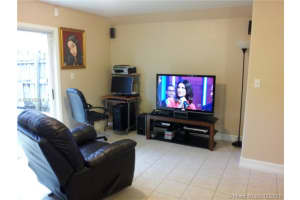 7965 NW 8th St #21e, Miami, FL 33126, Sold 09/16/16
