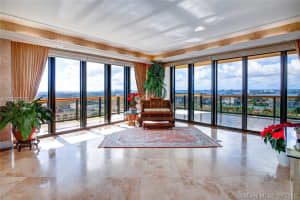 9999 Collins Ave # Ph2k, Bal Harbour, FL 33154, Sold 03/28/17