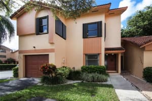 11293 SW 9th Ct, Pembroke Pines, FL 33025, Sold 02/29/16