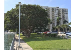 880 NE 69th St #5r, Miami, FL 33138, Sold 07/15/16