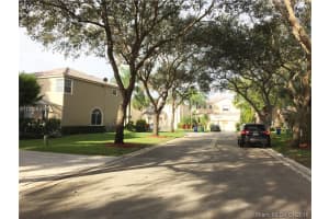 8742 NW 5th Pl, Coral Springs, FL 33071, Sold 04/29/16