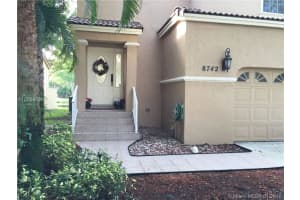 8742 NW 5th Pl, Coral Springs, FL 33071, Sold 04/29/16