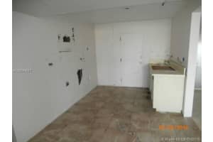 800 NE 195th St, Miami, FL 33179, Sold 03/04/16