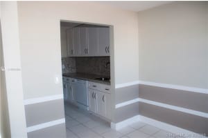 500 NE 2nd St, Dania Beach, FL 33004, Sold 02/02/16