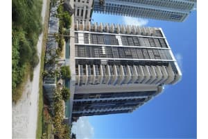6423 Collins Ave, Miami, FL 33141, Sold 04/04/16