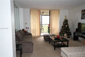 900 NE 195th St, Miami, FL 33179, Sold 06/22/16