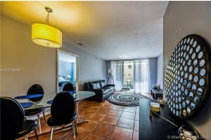 2642 Collins Ave, Miami Beach, FL 33140, Sold 03/22/16
