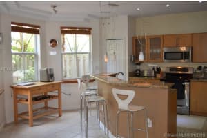 4859 NW 108th Pl, Doral, FL 33178, Sold 06/28/16