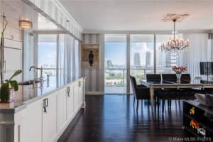 450 Alton Rd, Miami Beach, FL 33139, Sold 07/01/16