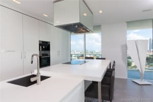 450 Alton Rd, Miami Beach, FL 33139, Sold 03/17/16