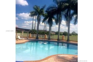 7480 NW 180th St, Hialeah, FL 33015, Sold 03/28/16