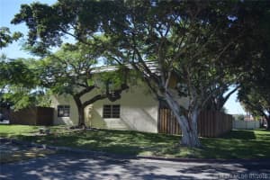 8699 SW 137th Ave, Miami, FL 33183, Sold 04/04/16