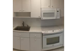 10425 SW 80th St, Miami, FL 33173, Sold 04/08/16