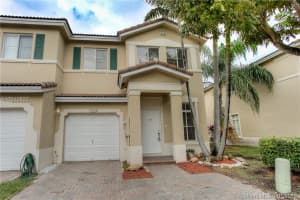 11229 NW 57th Ln, Doral, FL 33178, Sold 04/01/16