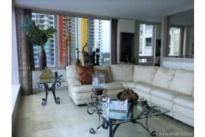 1541 Brickell Ave C1108, Miami, FL 33129, Sold 10/28/16