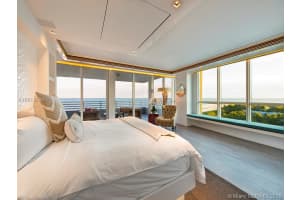 101 Ocean Dr, Miami Beach, FL 33139, Sold 03/11/16