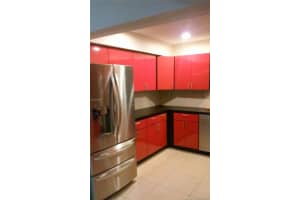 805 NW 105th Pl, Miami, FL 33172, Sold 04/15/16