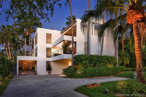 3333 S Moornings Way, Miami, FL 33133, Sold 06/16/16