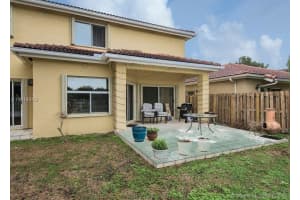 4717 NW 111th Ct, Doral, FL 33178, Sold 09/01/16