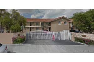 700 SE 9th Ct, Hialeah, FL 33010, Sold 04/12/16