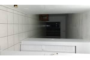 700 SE 9th Ct, Hialeah, FL 33010, Sold 04/12/16