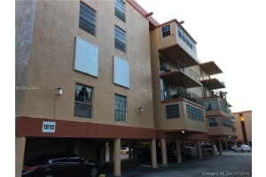1810 W 56th St, Hialeah, FL 33012, Sold 03/04/16