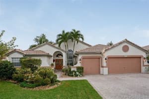9704 E Tree Tops Ct, Davie, FL 33328, Sold 05/05/16