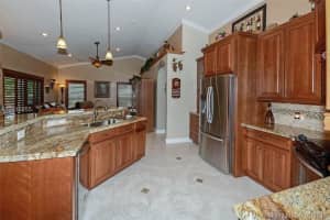 9704 E Tree Tops Ct, Davie, FL 33328, Sold 05/05/16