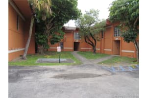 9459 SW 76th St APT R7, Miami, FL 33173, Sold 06/09/16