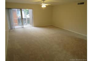 9459 SW 76th St APT R7, Miami, FL 33173, Sold 06/09/16