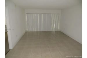 4255 N University Dr, Sunrise, FL 33351, Sold 03/18/16