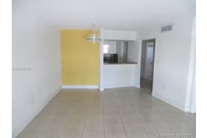 4255 N University Dr, Sunrise, FL 33351, Sold 03/18/16