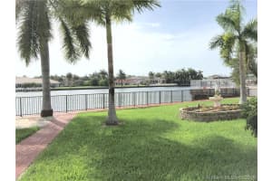 3177 S Ocean Dr, Hallandale Beach, FL 33009, Sold 03/25/16