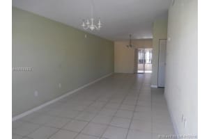 7640 NW 183rd Ln, Hialeah, FL 33015, Sold 06/06/16