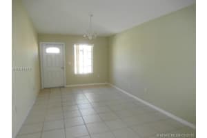 7640 NW 183rd Ln, Hialeah, FL 33015, Sold 06/06/16
