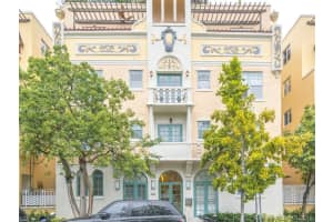 227 Michigan Ave, Miami Beach, FL 33139, Sold 03/24/16