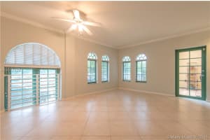 227 Michigan Ave, Miami Beach, FL 33139, Sold 03/24/16