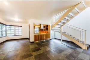 1050 Jefferson Ave APT 1, Miami Beach, FL 33139, Sold 05/30/17