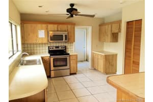8711 SW 51st St, Cooper City, FL 33328, Sold 08/19/16