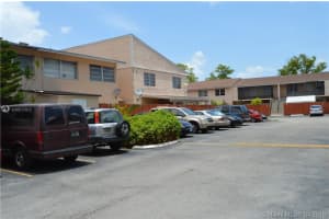 15680 SW 82nd Cir Ln, Miami, FL 33193, Sold 07/08/16
