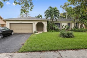 5114 SW 87th Terrace, Cooper City, FL 33328, Sold 03/10/16