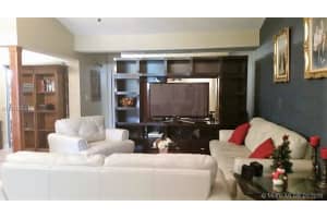 819 NE 214th Ln, Miami, FL 33179, Sold 08/31/16